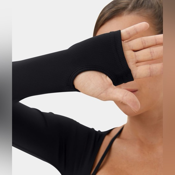 Halara Black Long Sleeve Crop Top Bra - Picture 4 of 11